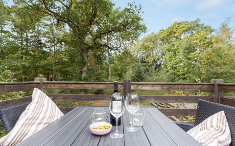 Fastulf - 300M from the Sea: Gras, Hout, Landelijk Gebied, Struik, Verblijf, Dak, Plain, Land Lot, Huis, Groundcover