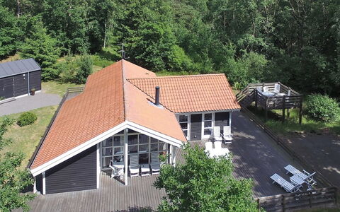 Fastulf - 300M from the Sea: Gras, Hout, Landelijk Gebied, Struik, Verblijf, Dak, Plain, Land Lot, Huis, Groundcover