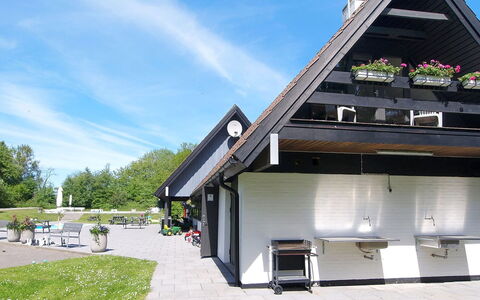 Tom - 125M from the Sea: Hout, Huis, Verblijf, Huis, Dak, Landelijk Gebied, Siding, Blokhut, Garden Gebouwen, Hardwood