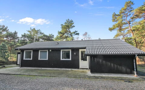 Ømunde - 150M from the Sea: Hout, Huis, Verblijf, Huis, Dak, Landelijk Gebied, Siding, Blokhut, Garden Gebouwen, Hardwood