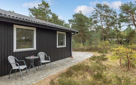 Ømunde - 150M from the Sea: Hout, Huis, Verblijf, Huis, Dak, Landelijk Gebied, Siding, Blokhut, Garden Gebouwen, Hardwood