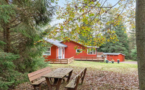 Jaarne - 800M from the Sea: Hout, Huis, Verblijf, Huis, Dak, Landelijk Gebied, Siding, Blokhut, Garden Gebouwen, Hardwood