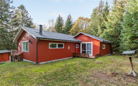 Jaarne - 800M from the Sea: Hout, Huis, Verblijf, Huis, Dak, Landelijk Gebied, Siding, Blokhut, Garden Gebouwen, Hardwood