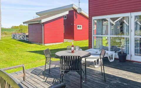 Carlie - 2.8Km from the Sea: Hout, Huis, Verblijf, Huis, Dak, Landelijk Gebied, Siding, Blokhut, Garden Gebouwen, Hardwood