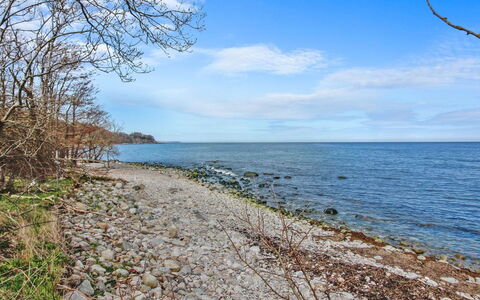 Alfred - 25M from the Sea: Huis, Verblijf, Veranda, Siding, Boerderij, Outdoor Structuur