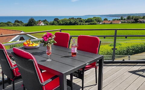 Thorsten - 500M from the Sea