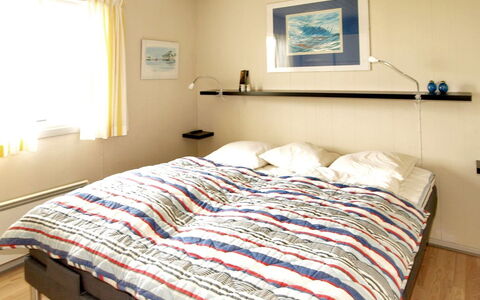 Iikka - 300M from the Sea: Hout, Huis, Verblijf, Huis, Dak, Landelijk Gebied, Siding, Blokhut, Garden Gebouwen, Hardwood
