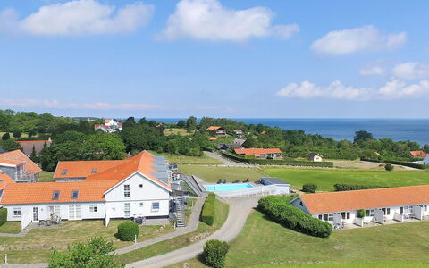 Seba - 500M from the Sea: Hout, Huis, Verblijf, Huis, Dak, Landelijk Gebied, Siding, Blokhut, Garden Gebouwen, Hardwood