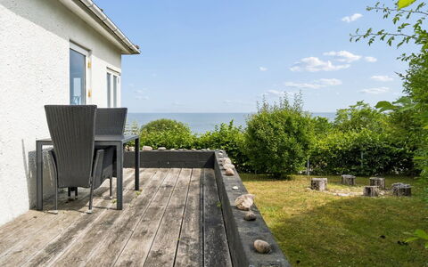 Ensio - 150M from the Sea: Lucht, Horizon, Wolk, Zee, Oceaan, Kust En Oceanic Landvormen, Kust, Dek, Schaduw, Kust