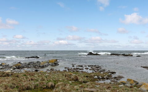 Ensio - 150M from the Sea: Water, Watervoorraden, Zwemwater,  Felsen\, Natuurlijke Omgeving, Wolk, Kust, Horizon, Kust En Oceanic Landvormen