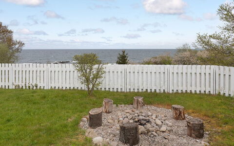 Ensio - 150M from the Sea: Hek, Piketomheining, Zee, Kust, Home Schermen, Oceaan, Kust, Strand, Backyard