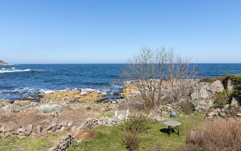 Ullamaj - 30M from the Sea: Hout, Huis, Verblijf, Huis, Dak, Landelijk Gebied, Siding, Blokhut, Garden Gebouwen, Hardwood