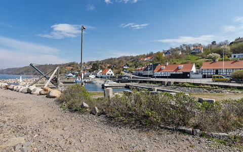 Paaske - 350M from the Sea: Hout, Huis, Verblijf, Huis, Dak, Landelijk Gebied, Siding, Blokhut, Garden Gebouwen, Hardwood