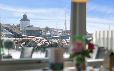 Fridhild - 10M from the Sea: Hout, Huis, Verblijf, Huis, Dak, Landelijk Gebied, Siding, Blokhut, Garden Gebouwen, Hardwood