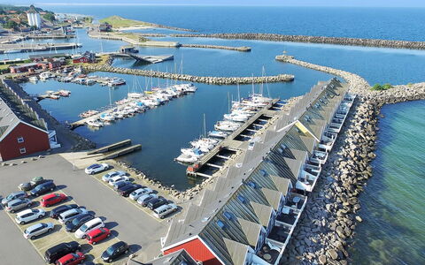 Fridhild - 10M from the Sea: Hout, Huis, Verblijf, Huis, Dak, Landelijk Gebied, Siding, Blokhut, Garden Gebouwen, Hardwood