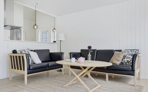 Colette - 700M from the Sea: Dak, Huis, Woongebied, Huis, Landgoed, Verblijf, Ontwerp