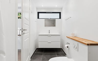 Gonne - 350M from the Sea