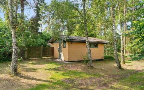 Unker - 800M from the Sea: Hout, Huis, Verblijf, Huis, Dak, Landelijk Gebied, Siding, Blokhut, Garden Gebouwen, Hardwood