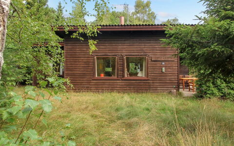 Farina - 150M from the Sea: Hout, Huis, Verblijf, Huis, Dak, Landelijk Gebied, Siding, Blokhut, Garden Gebouwen, Hardwood