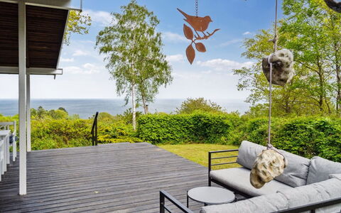 Esben - 350M from the Sea: Hout, Huis, Verblijf, Huis, Dak, Landelijk Gebied, Siding, Blokhut, Garden Gebouwen, Hardwood