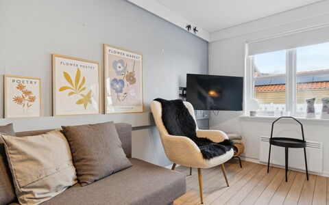 Majvi - 300M from the Sea