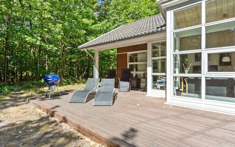 Dafne - 600M from the Sea: Dak, Huis, Huis, Verblijf, Siding, Landgoed, Oprit, Garden Gebouwen, Werf, Schuur
