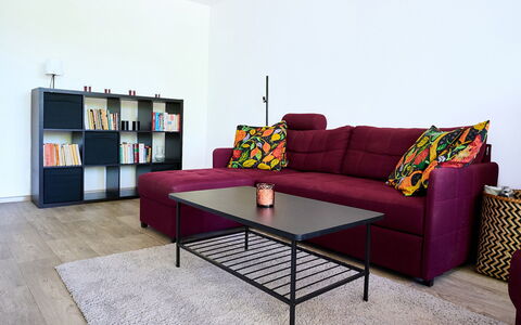 Harrachov 582: Meubilair, Bankstel, Tafel, Comfort, Rechthoek, Interieur Ontwerp, Decoratie, Gebouw, Slaapbank, Verdieping