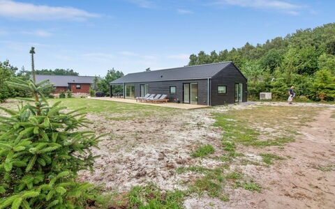 Iivo - 350M from the Sea: Hout, Huis, Verblijf, Huis, Dak, Landelijk Gebied, Siding, Blokhut, Garden Gebouwen, Hardwood