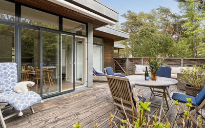 Yrja - 150M from the Sea