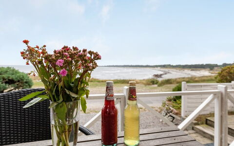 Bilal - 20M from the Sea: Dak, Huis, Woongebied, Huis, Landgoed, Verblijf, Ontwerp