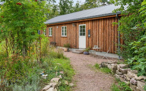 Sami - 200M from the Sea: Hout, Dak, Architectuur, Huis, Huis, Verblijf, Siding, Hardwood, Helling, Landgoed