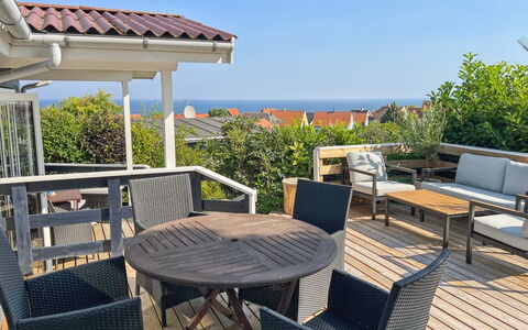 Jolanda - 800M from the Sea: Hout, Huis, Verblijf, Huis, Dak, Landelijk Gebied, Siding, Blokhut, Garden Gebouwen, Hardwood