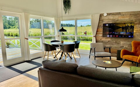 Helemine - 2.8Km from the Sea: Hout, Huis, Verblijf, Huis, Dak, Landelijk Gebied, Siding, Blokhut, Garden Gebouwen, Hardwood