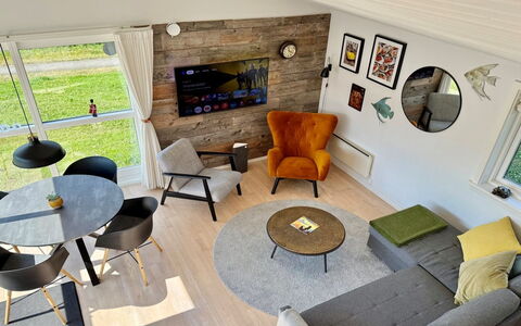 Helemine - 2.8Km from the Sea: Hout, Huis, Verblijf, Huis, Dak, Landelijk Gebied, Siding, Blokhut, Garden Gebouwen, Hardwood