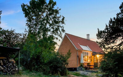 inkri - 100m From The Sea