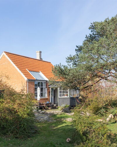 inkri - 100m From The Sea
