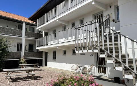 Ramona - 10M from the Sea: Hout, Huis, Verblijf, Huis, Dak, Landelijk Gebied, Siding, Blokhut, Garden Gebouwen, Hardwood