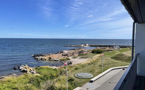 Ramona - 10M from the Sea: Hout, Huis, Verblijf, Huis, Dak, Landelijk Gebied, Siding, Blokhut, Garden Gebouwen, Hardwood