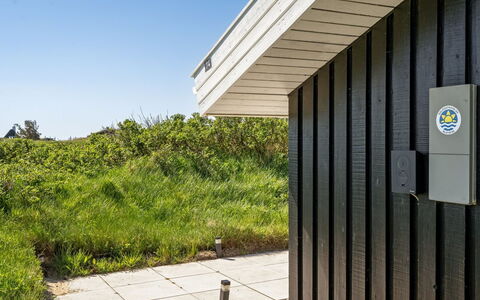 Abel - 350M from the Sea: Dak, Land Lot, Verblijf, Huis, Landelijk Gebied, Schuur, Siding, Garden Gebouwen, Blokhut, Hut