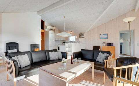 Mano - 200M from the Sea: Blauw, Verblijf, Huis, Huis, Boerderij, Landgoed, Siding