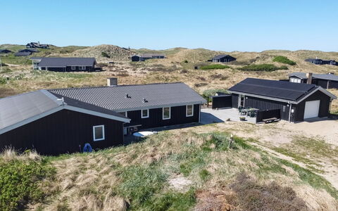 Mano - 200M from the Sea: Blauw, Verblijf, Huis, Huis, Boerderij, Landgoed, Siding
