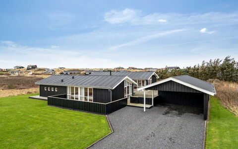 Eileen - 300M from the Sea: Hout, Huis, Verblijf, Huis, Dak, Landelijk Gebied, Siding, Blokhut, Garden Gebouwen, Hardwood