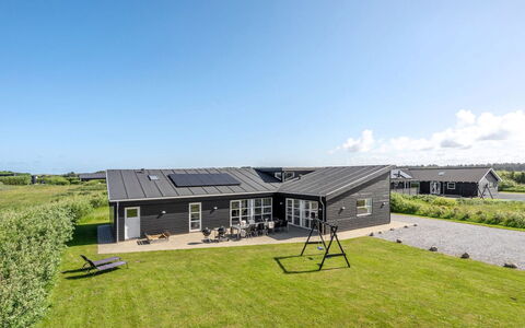 Vitori - 800M from the Sea: Gras, Grasland, Land Lot, Verblijf, Landelijk Gebied, Weide, Garden Gebouwen, Tuin, Schuur