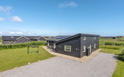 Vitori - 800M from the Sea: Gras, Grasland, Land Lot, Verblijf, Landelijk Gebied, Weide, Garden Gebouwen, Tuin, Schuur
