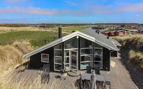 Felippa - 25M from the Sea: Gras, Grasland, Landschap, Ecoregio, Plain, Plantengemeenschap, Land Lot, Buitenmeubels, Prairie, Shrubland