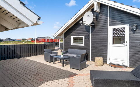 Freya - 200M from the Sea: Dak, Huis, Woongebied, Huis, Landgoed, Verblijf, Ontwerp