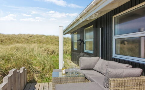 Gojko - 140M from the Sea: Hout, Huis, Verblijf, Huis, Dak, Landelijk Gebied, Siding, Blokhut, Garden Gebouwen, Hardwood