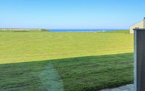 Helke - 150M from the Sea: Blauw, Gras, Groen, Grasland, Horizon, Plain, Land Lot, Gazon, Weide