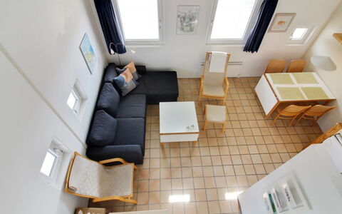 Tomte - 70M from the Sea: Muur, Hout, Flooring, Verdieping, Interieur Ontwerp, Meubilair, Appartement, Kamer, Plafond, Woonkamer