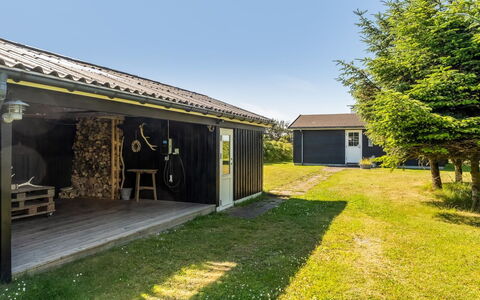 Mata - 700M from the Sea: Huis, Huis, Dak, Woongebied, Verblijf, Landgoed, Boerderij, Gazon, Landscaping, Siding